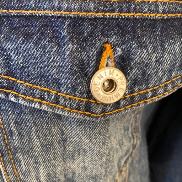 Body lined warm denim jacket - Picture 3 of 8